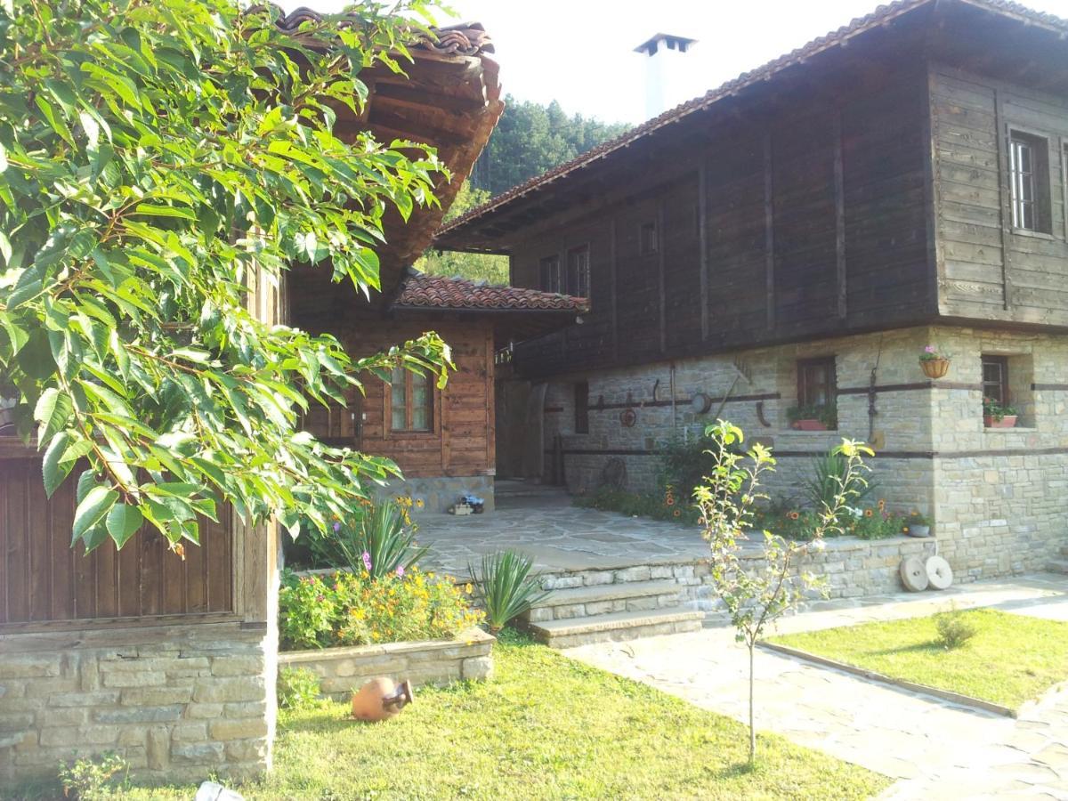 Кьща За Гости Свети Никола Hotel Zseravna Kültér fotó
