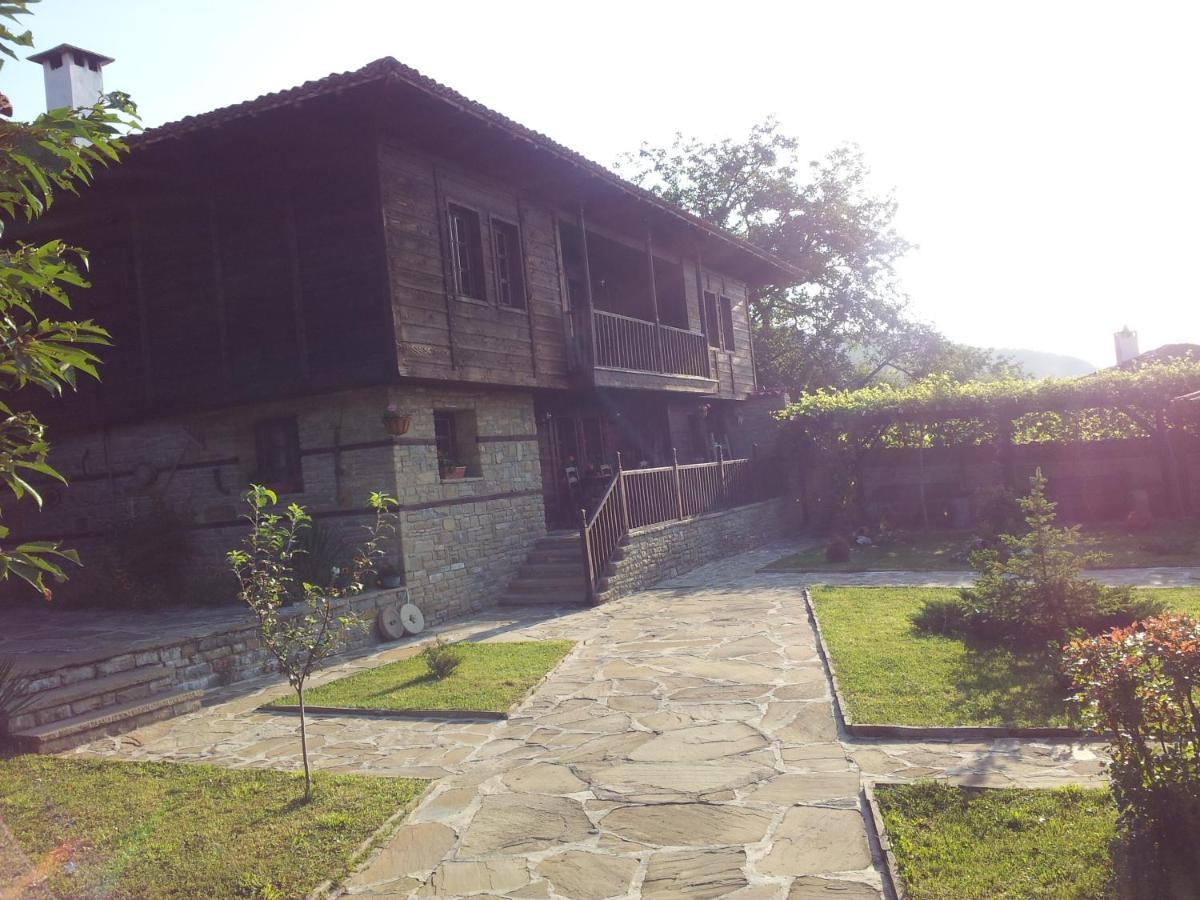 Кьща За Гости Свети Никола Hotel Zseravna Kültér fotó